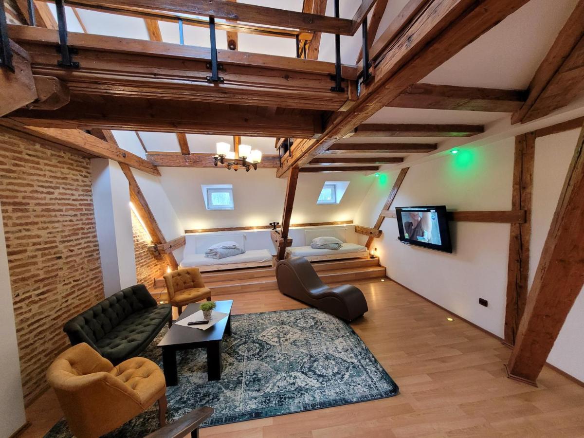 Main Square Apartments & More ブラショフ エクステリア 写真