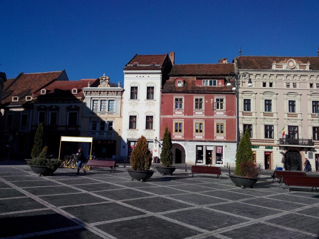 Main Square Apartments & More ブラショフ エクステリア 写真
