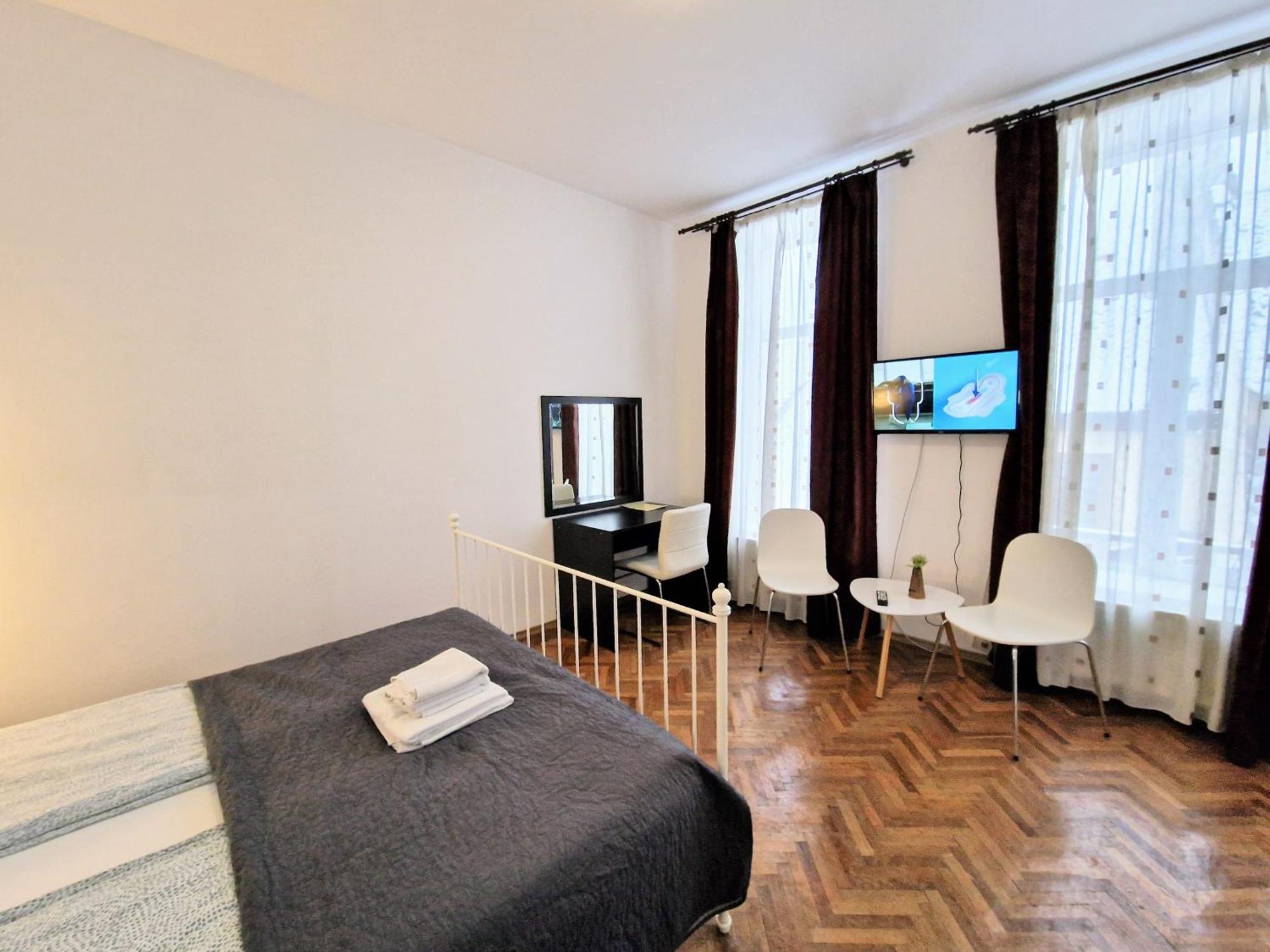 Main Square Apartments & More ブラショフ エクステリア 写真