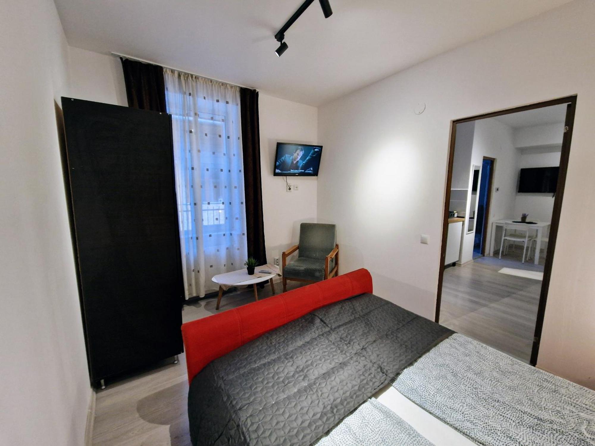 Main Square Apartments & More ブラショフ エクステリア 写真